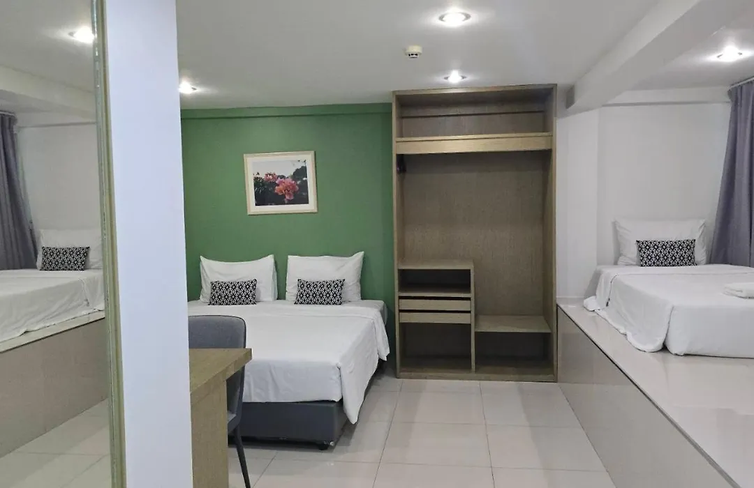 Sleepstation At Pratunam-1